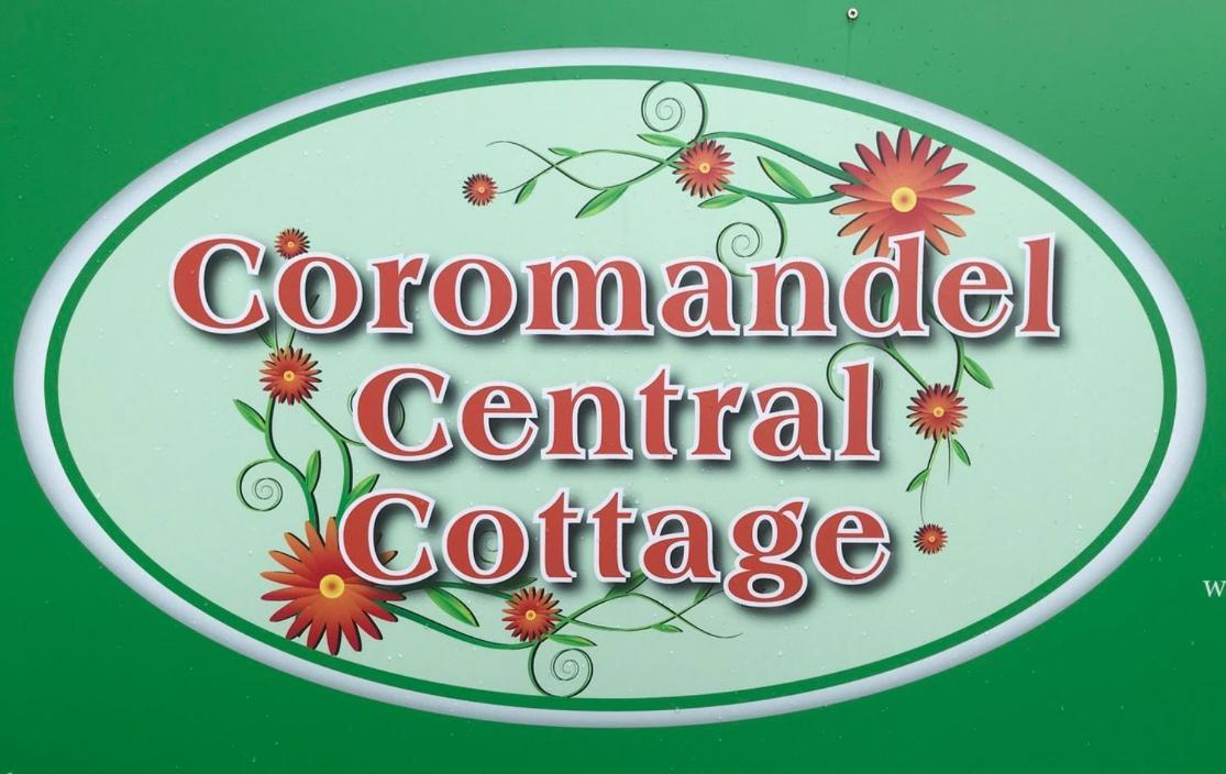 Coromandel Central Cottage Luxury W Spa Exterior foto
